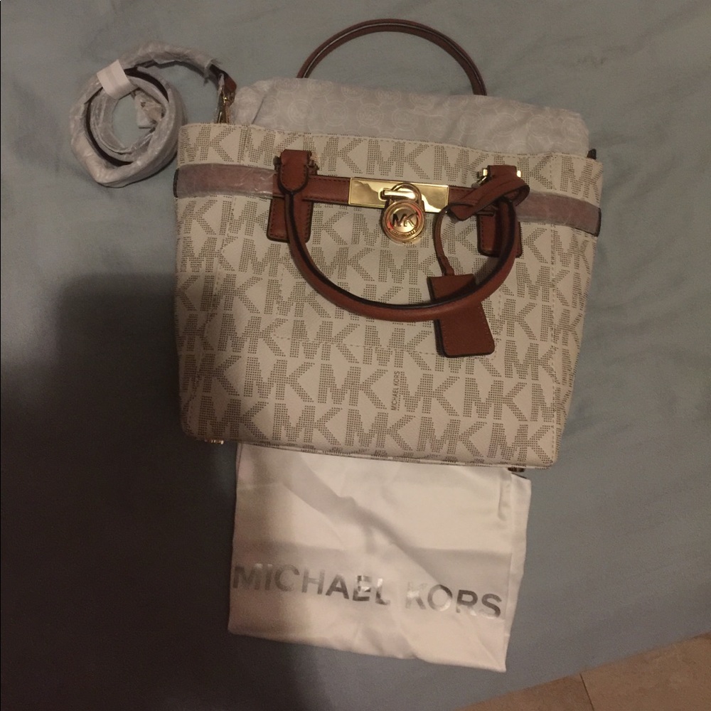 Michael kors purse
